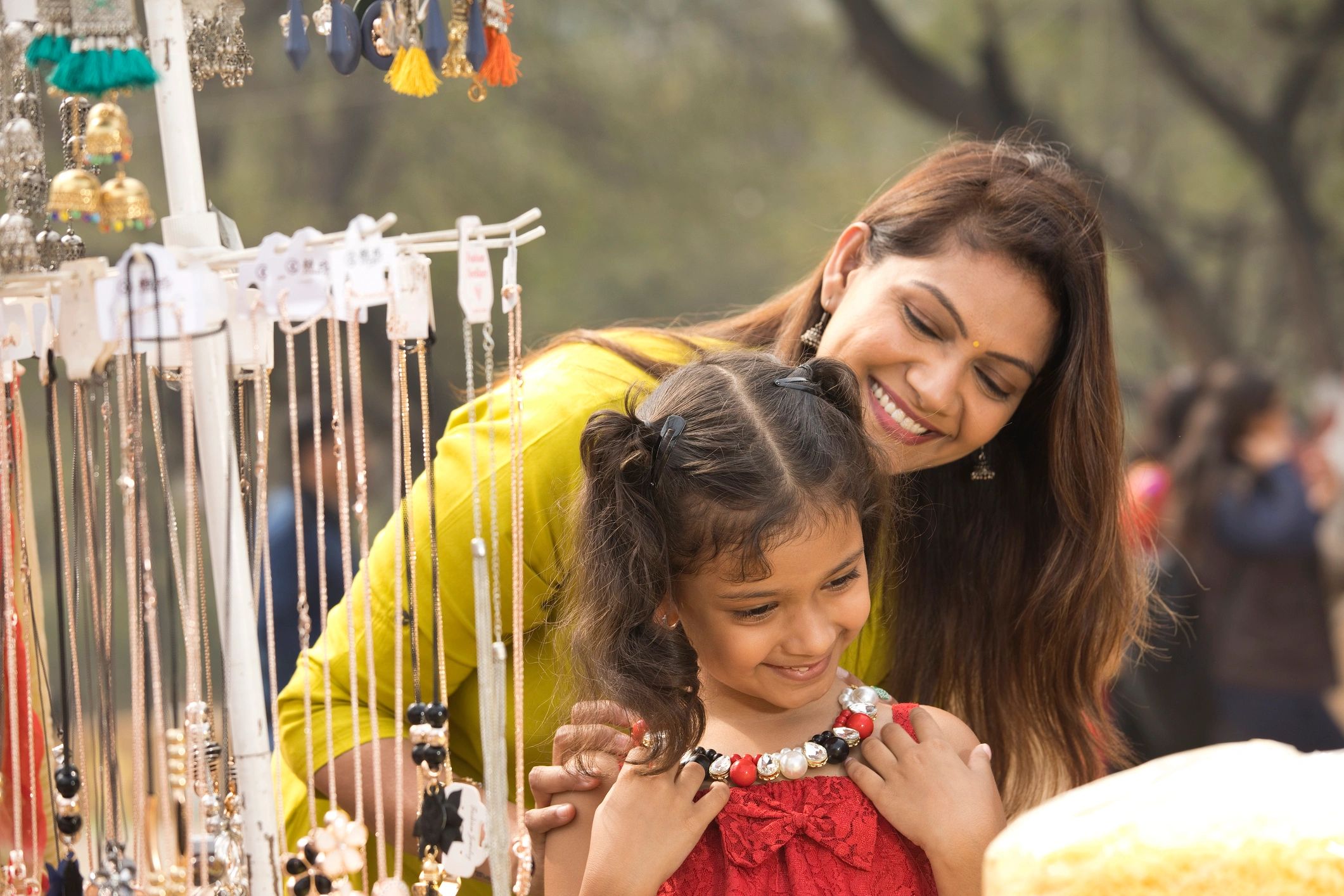 mother and daughter jewelry fashion